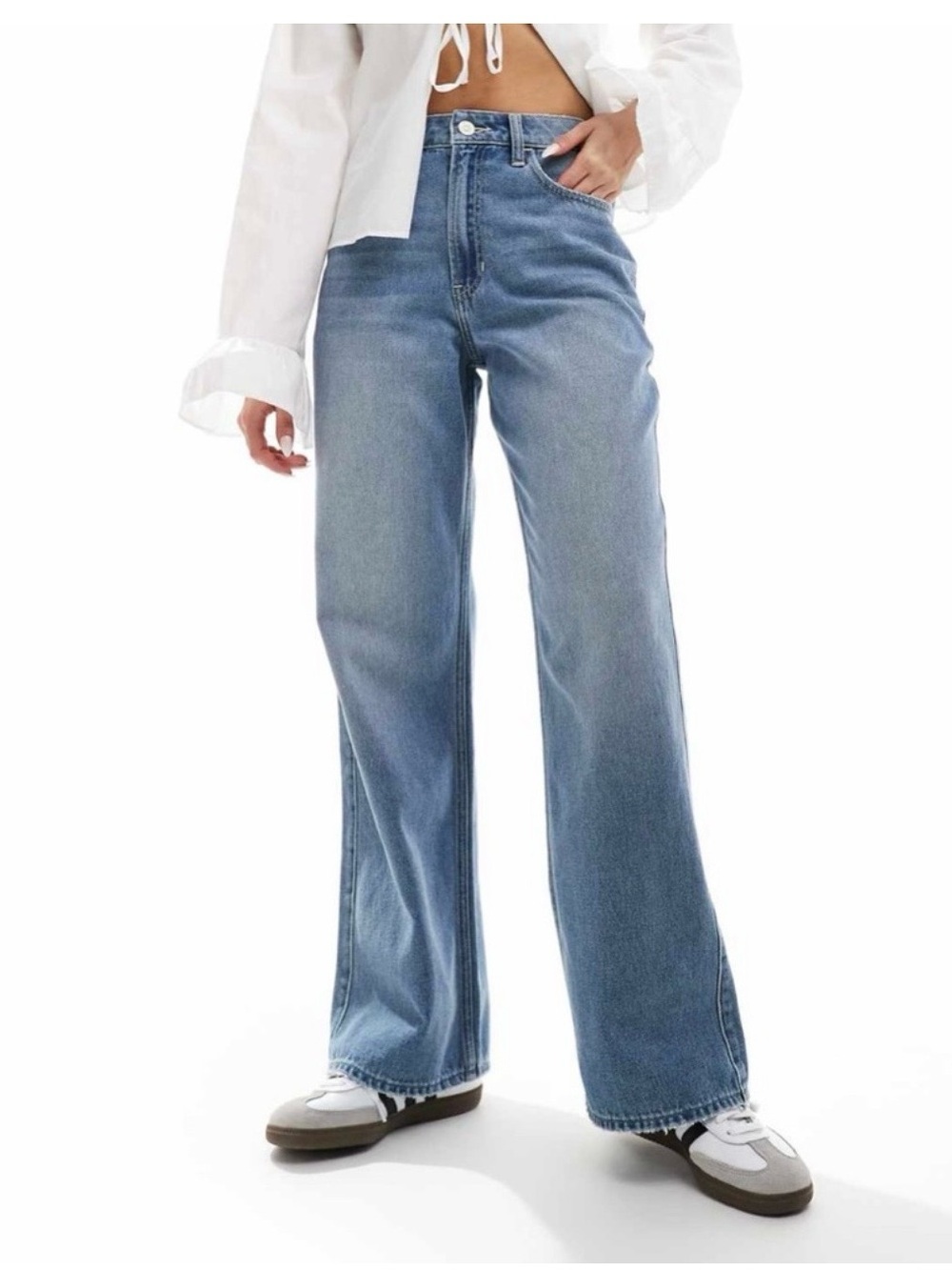 Hollister Ultra High Rise Baggy Jeans 8